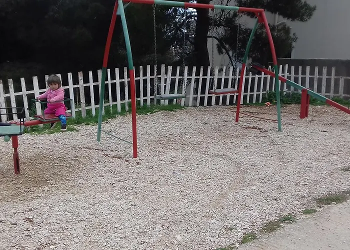 Shehu's House Hébergement de vacances Saranda