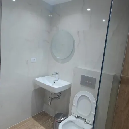 Shehu's House Prázdninový dům *